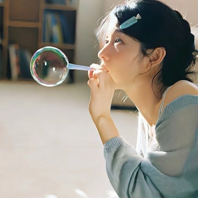 2026热门纯欲可爱气质女头合集｜温柔又显元气 女生头像 第4张