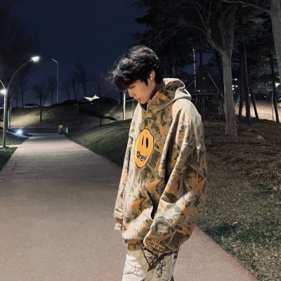 超酷ins男头像大集合，潮流与高级感拉满！ 男生头像 第8张