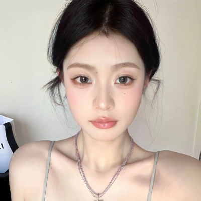 温柔女头合集:氛围感拉满,每一张都戳中少女心! 女生头像 第6张 温柔女头合集:氛围感拉满,每一张都戳中少女心! 女生头像 第6张