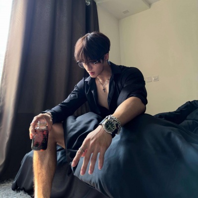 谁懂！这些ins青春氛围男头像 阳光帅气治愈感拉满 男生头像 第9张