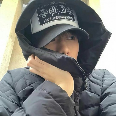 2026热门小帅男头合集:高清无水印,潮酷风 / 温柔风任选 男生头像 第8张 2026热门小帅男头合集:高清无水印,潮酷风 / 温柔风任选 男生头像 第8张