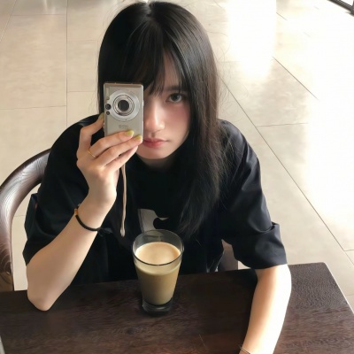 哇塞！2025新款独特气质小众ins风女头精选 女生头像 第5张