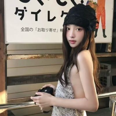 潮流感拉满的ins风一男一女情侣头像来啦 情侣头像 第6张 潮流感拉满的ins风一男一女情侣头像来啦 情侣头像 第6张