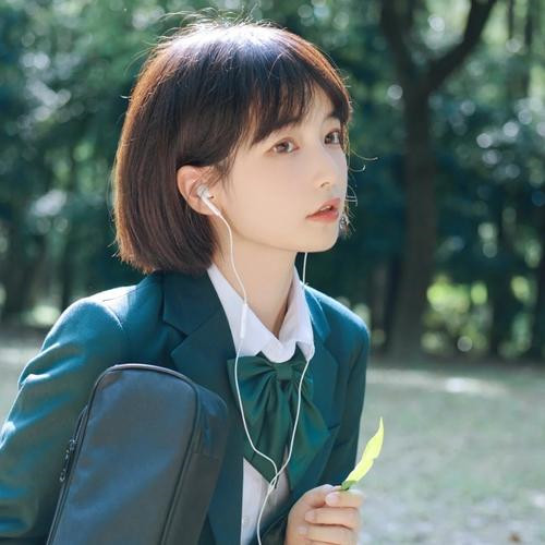100张青春校园风女生头像大集合，甜到心坎啦！ 女生头像 第19张
