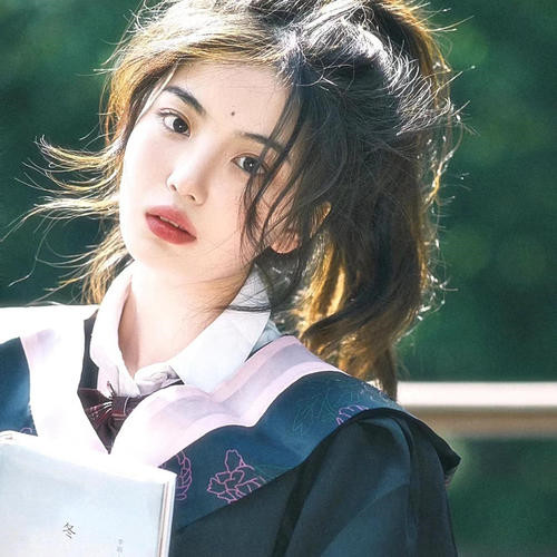 100张青春校园风女生头像大集合，甜到心坎啦！ 女生头像 第41张