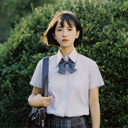 100张青春校园风女生头像大集合，甜到心坎啦！ 女生头像 第60张