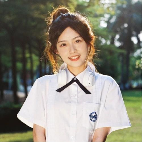 100张青春校园风女生头像大集合，甜到心坎啦！ 女生头像 第62张