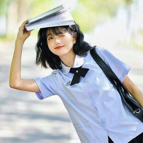 100张青春校园风女生头像大集合，甜到心坎啦！ 女生头像 第80张
