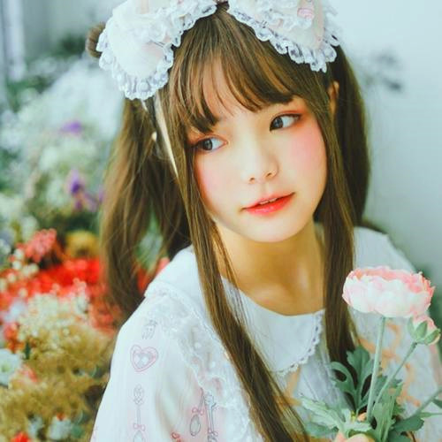 【高清合集】100张美女QQ头像图片免费下载！ins风 / 甜美 / 御姐多种风格合集 女生头像 第11张