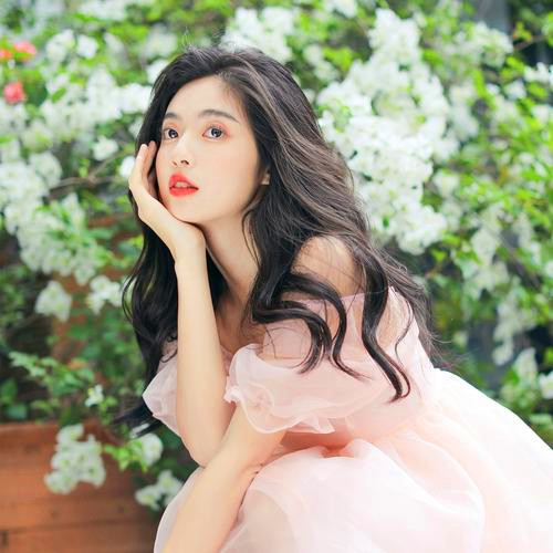 【高清合集】100张美女QQ头像图片免费下载！ins风 / 甜美 / 御姐多种风格合集 女生头像 第84张