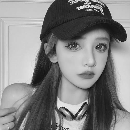 宝藏！高清美女黑白头像大合集来啦 女生头像 第65张
