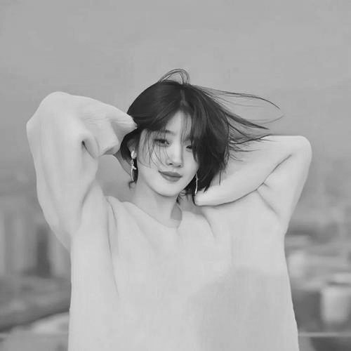 宝藏！高清美女黑白头像大合集来啦 女生头像 第99张
