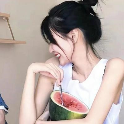 美哭！100张ins风高级质感女生头像大全 女生头像 第85张