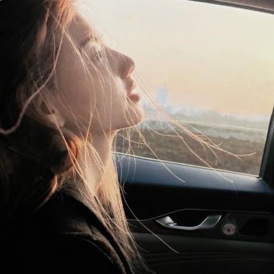 美哭！100张ins风高级质感女生头像大全 女生头像 第99张