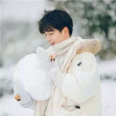被帅晕😵‍💫 这些ins风高级质感男头像太绝啦 男生头像 第11张