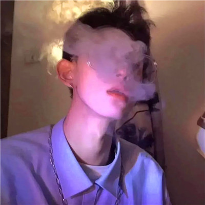 被帅晕😵‍💫 这些ins风高级质感男头像太绝啦 男生头像 第48张