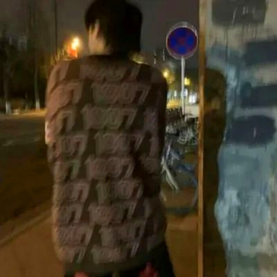 被帅晕😵‍💫 这些ins风高级质感男头像太绝啦 男生头像 第83张
