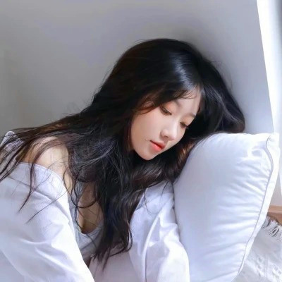 微信头像女简单干净🌼一眼就爱住啦 女生头像 第79张