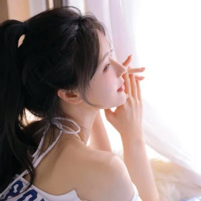 微信头像女简单干净🌼一眼就爱住啦 女生头像 第76张