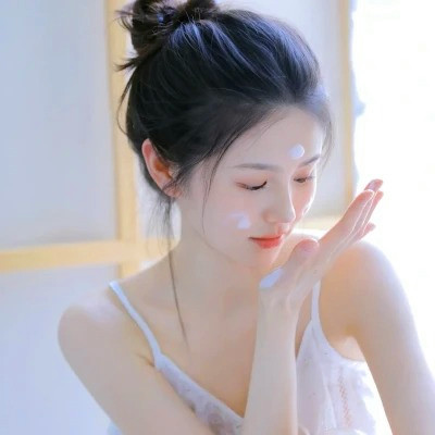 微信头像女简单干净🌼一眼就爱住啦 女生头像 第80张