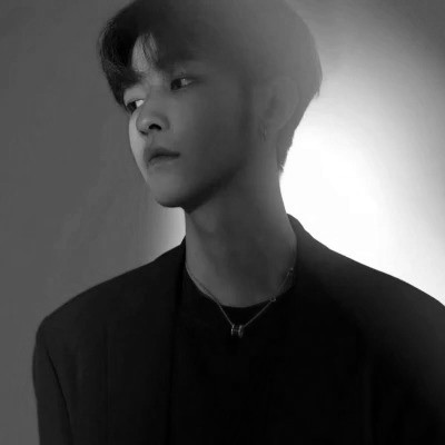 宝藏！最新高清黑白男生头像大集合 男生头像 第45张