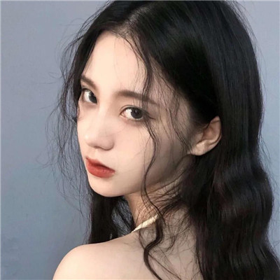 😍慵懒冷淡风女生微信头像大集合 女生头像 第36张