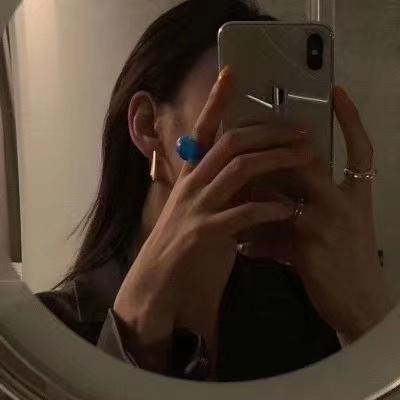 😍慵懒冷淡风女生微信头像大集合 女生头像 第39张