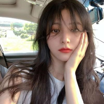 😍慵懒冷淡风女生微信头像大集合 女生头像 第59张