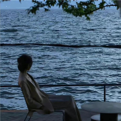 😍慵懒冷淡风女生微信头像大集合 女生头像 第65张