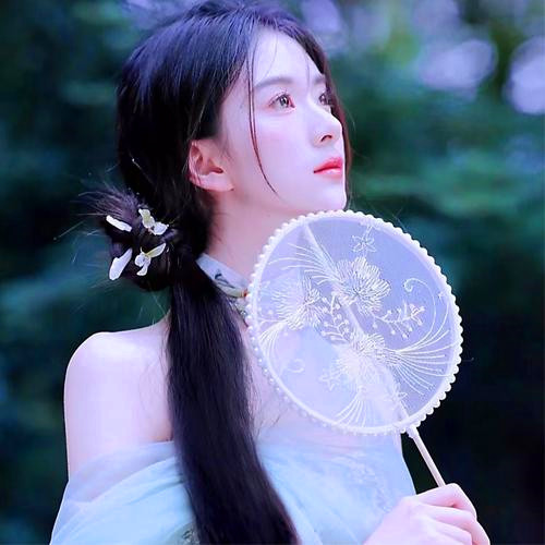姐妹们必看！100张超适合女人的抖音头像图片来啦 女生头像 第26张