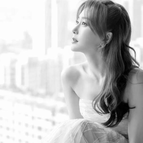 黑白伤感emo风高冷头像合集，小众高级感氛围感拉满！ 其它头像 第32张