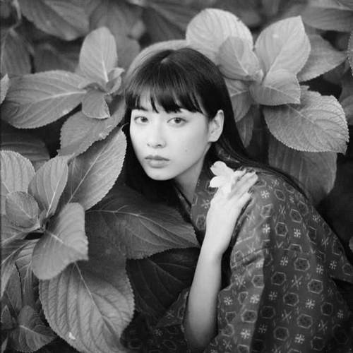 黑白伤感emo风高冷头像合集，小众高级感氛围感拉满！ 其它头像 第59张
