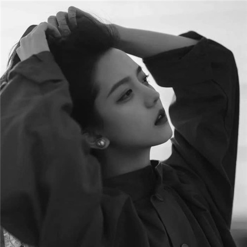 黑白伤感emo风高冷头像合集，小众高级感氛围感拉满！ 其它头像 第91张