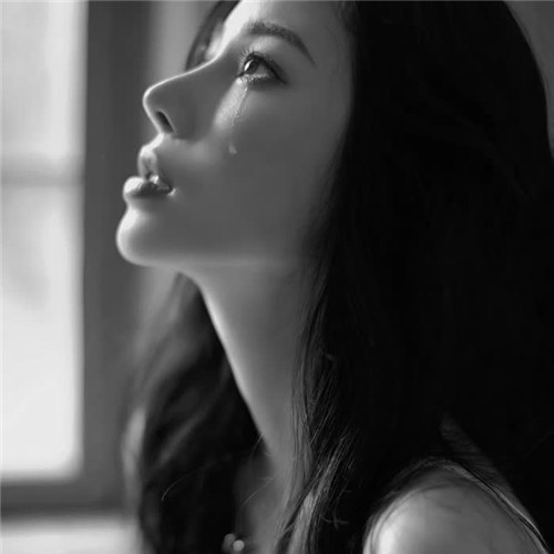超绝！最伤感扎心黑白头像图片大集合 其它头像 第21张
