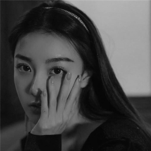 超绝！最伤感扎心黑白头像图片大集合 其它头像 第29张