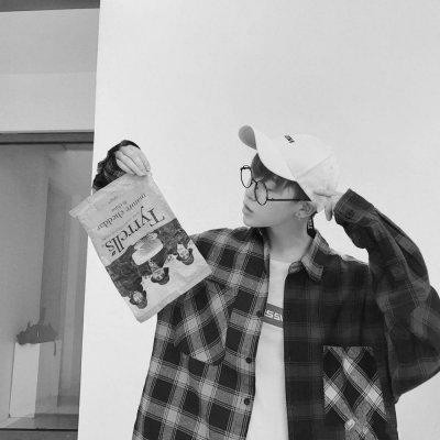 超A冷酷霸气男生黑白头像！暗黑系 / 拽酷 / 高冷风格全覆盖 男生头像 第59张