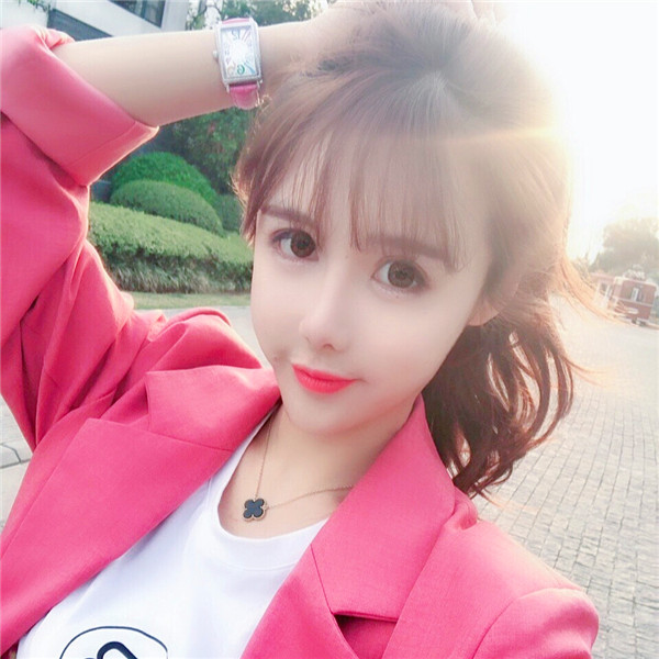 2025年超火的100张女生微信头像来啦 女生头像 第6张