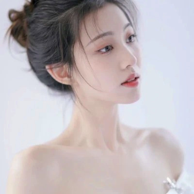 宝藏女孩必看！简约干净微信女生头像大全来啦 女生头像 第13张