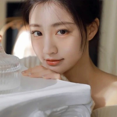 宝藏女孩必看！简约干净微信女生头像大全来啦 女生头像 第48张