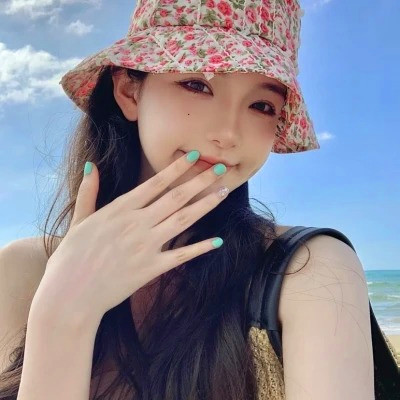 宝藏女孩必看！简约干净微信女生头像大全来啦 女生头像 第68张