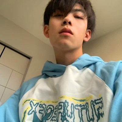 头像男ins高级质感，男孩子们快冲！ 男生头像 第1张