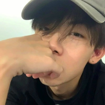 头像男ins高级质感，男孩子们快冲！ 男生头像 第22张