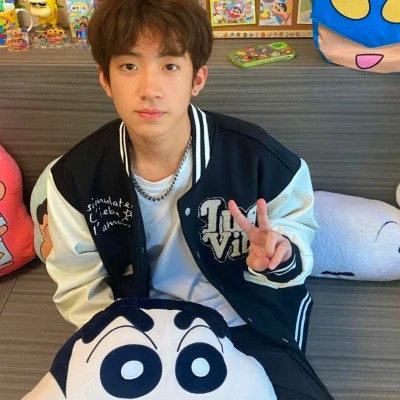 头像男ins高级质感，男孩子们快冲！ 男生头像 第27张