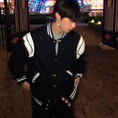 头像男ins高级质感，男孩子们快冲！ 男生头像 第49张