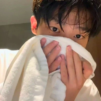头像男ins高级质感，男孩子们快冲！ 男生头像 第58张
