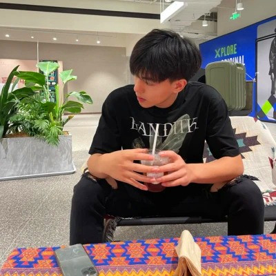 头像男ins高级质感，男孩子们快冲！ 男生头像 第90张