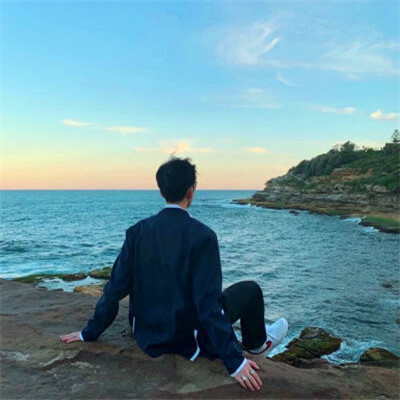 超绝的背影男生头像图片合集 男生头像 第18张