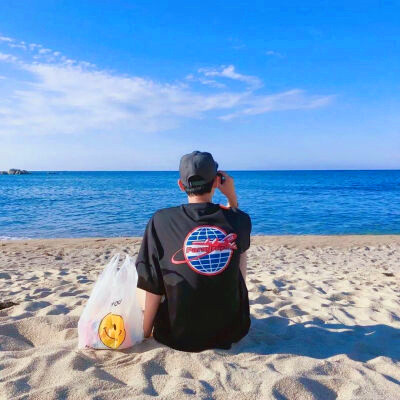 超绝的背影男生头像图片合集 男生头像 第19张