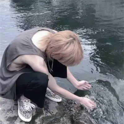超绝的背影男生头像图片合集 男生头像 第29张