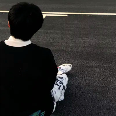 超绝的背影男生头像图片合集 男生头像 第27张